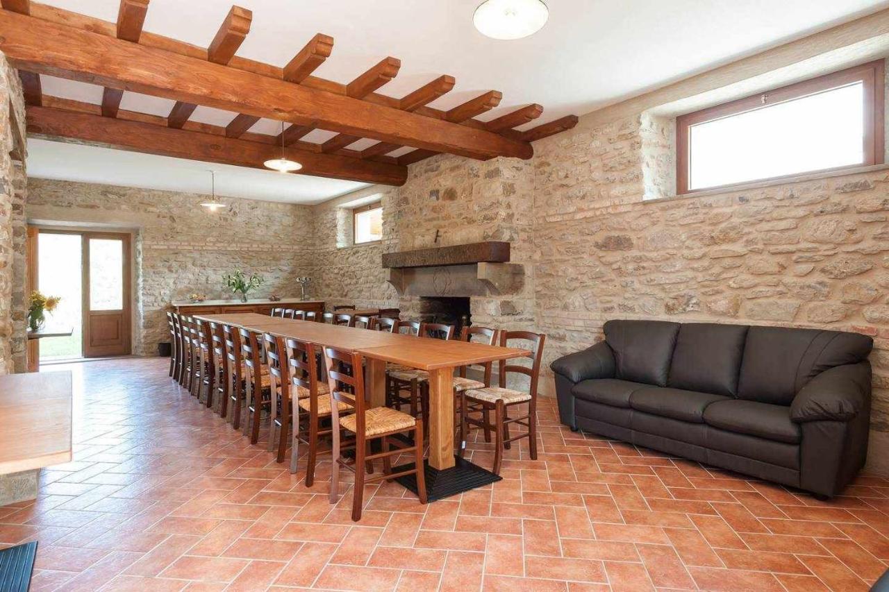 Villa Cantone & Spa Piscina Privata Сансеполкро Екстериор снимка