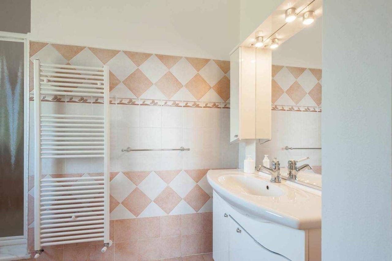 Villa Cantone & Spa Piscina Privata Сансеполкро Екстериор снимка